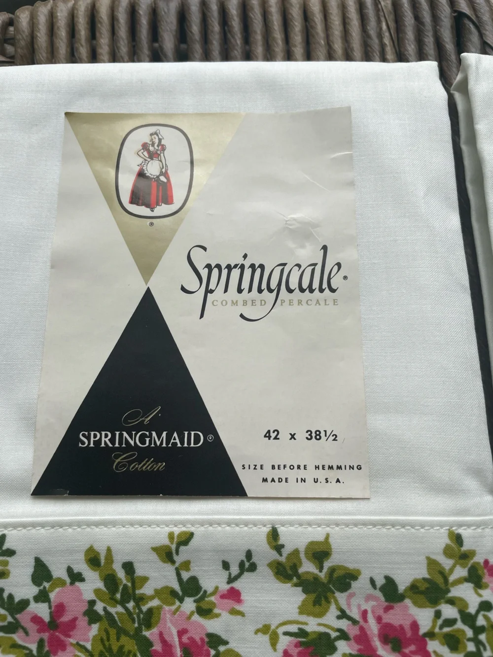 Vintage Springmaid 100% Cotton Combed Percale 2 Floral Pillow Cases 42”x38